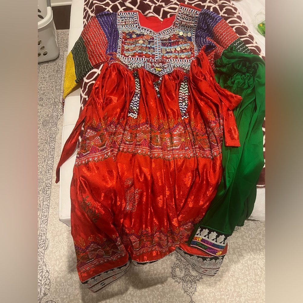 Afghan clothes
